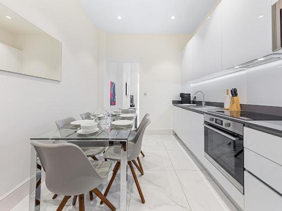 Апартаменты Harley Street Luxury Snug Лондон Экстерьер фото