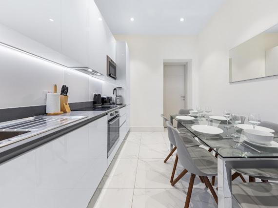 Апартаменты Harley Street Luxury Snug Лондон Экстерьер фото